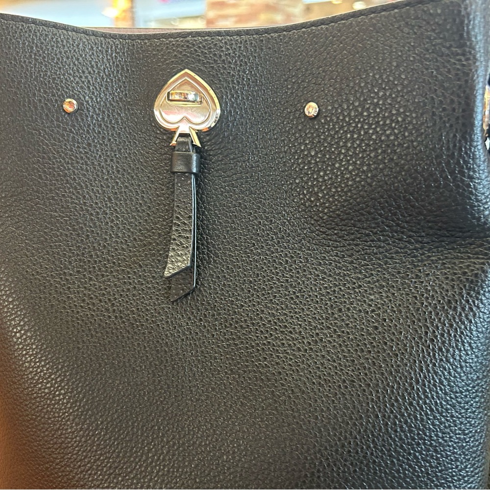 Black skate spade bag in exchange condition